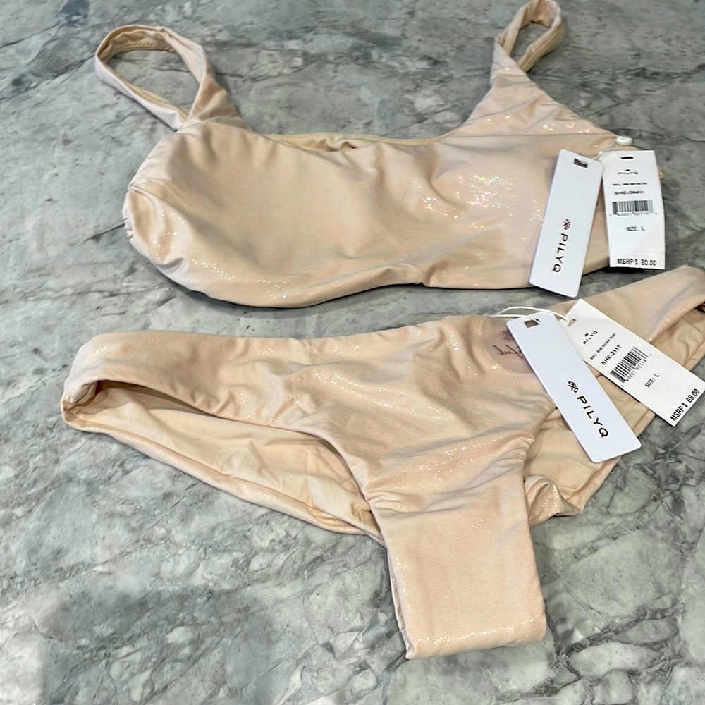 PILYQ swim